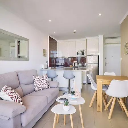 Apartamento Bay View Sofia Mit Meerblick Und Pool *