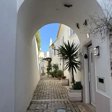 Bay View Sofia Mit Meerblick Und Pool Apartment *