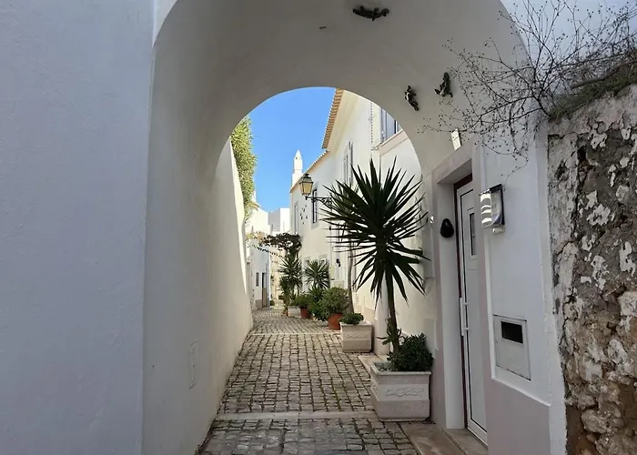 Bay View Sofia Mit Meerblick Und Pool Apartment *