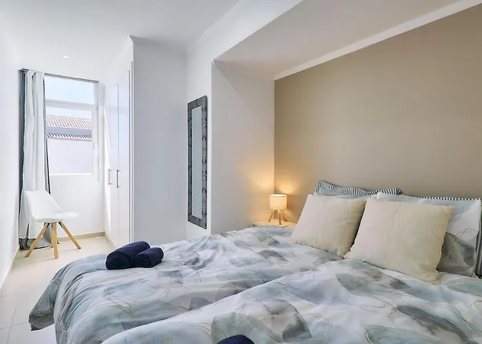 Bay View Sofia Mit Meerblick Und Pool